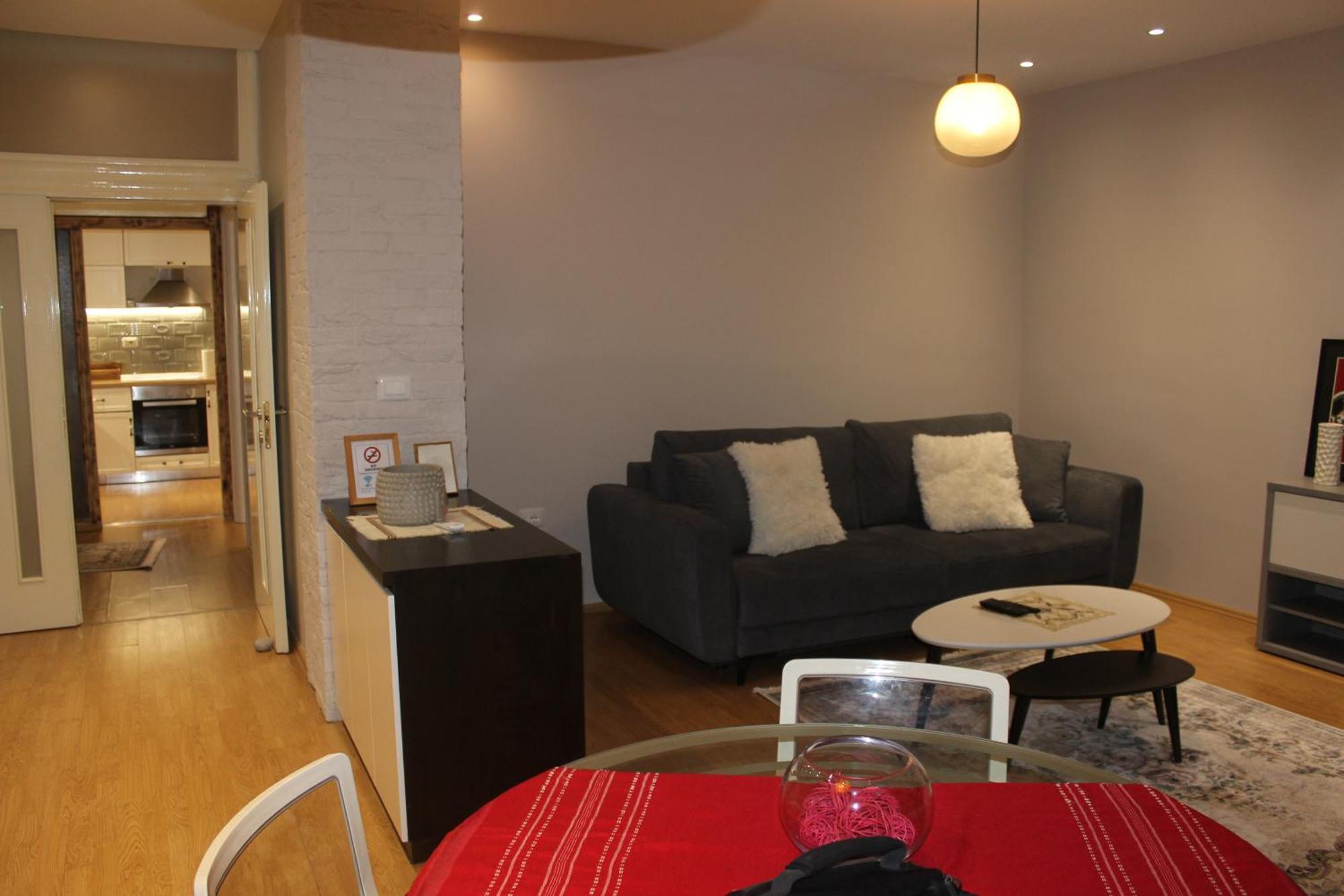 Luxury Blloku Tirana Apartment מראה חיצוני תמונה