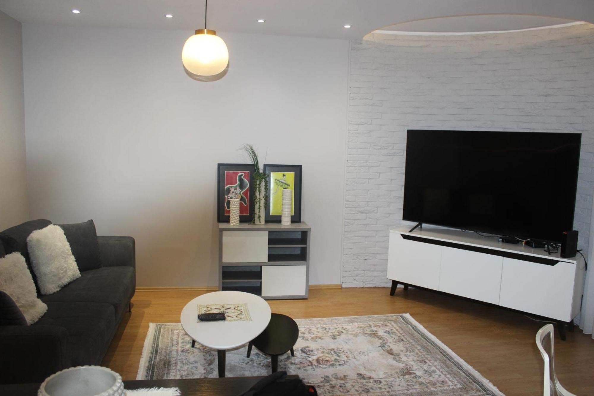 Luxury Blloku Tirana Apartment מראה חיצוני תמונה
