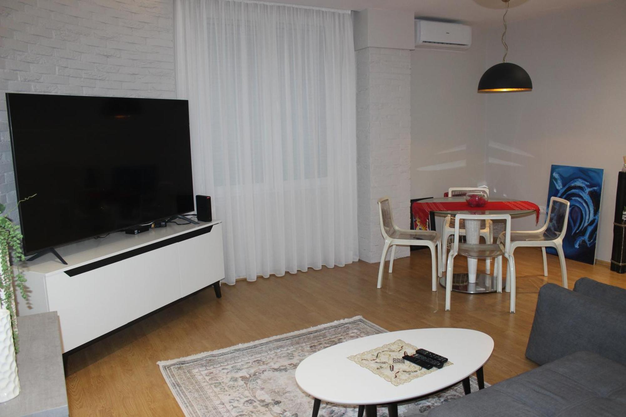 Luxury Blloku Tirana Apartment מראה חיצוני תמונה